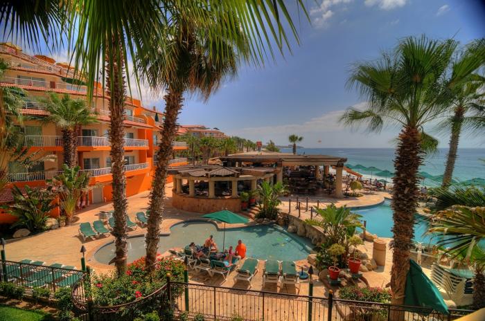 Villa Del Palmar Resort Pool and Bar